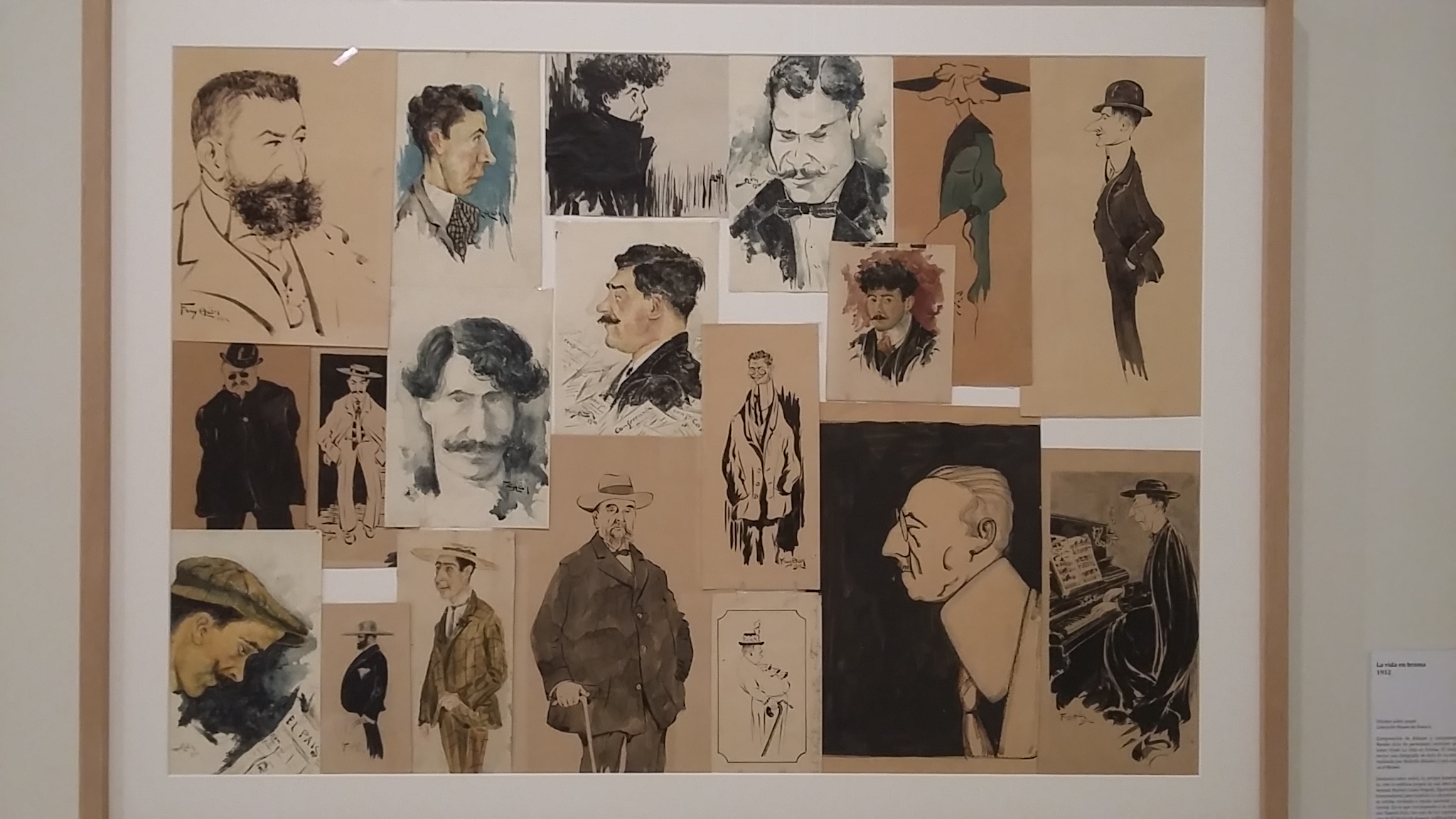 Exposición sobre el papel: En torno a los retratos de Ramón Acín. Fot. MdH