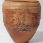 Vaso. Gaivs Valerivs Verdvllvs. Cerámica. 50-100. Huesca. NIG. 08345. © Foto Fernando Alvira. Museo de Huesca.